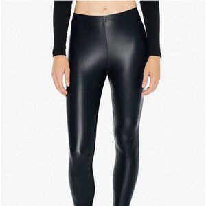 American Apparel Matte Black Leggings Size Small Skinny Leg ankle